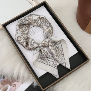 70cm Multicolor Cashew Flower Sun Protection Silk Scarf - Radiant Elegant Spring Autumn Essential