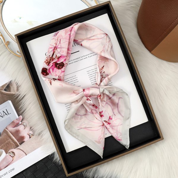 Chic 70cm Chanel Style Silk Scarf - Soft Square for Women's Neck Wear