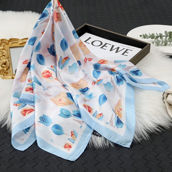 Tulip Floral Versatile Silk Scarf - Women‘s Lightweight Sun Shawl, Fresh Square - Imagem 2