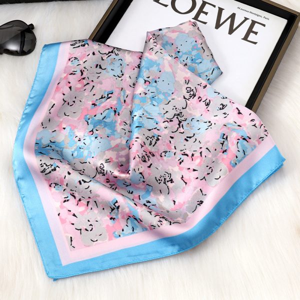 Japanese Kawaii Silk Scarf - Festive Gift, 70cm Versatile Square for Women - 画像 (3)