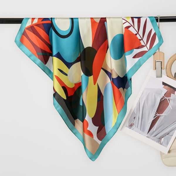 New Trendy Floral 70cm Silk Scarf - Premium Colorful Print Accessory for Women - 이미지 4