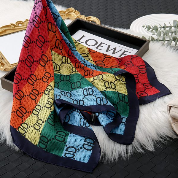 Rainbow Printed 70cm Silk Scarf for Women - Fashionable Summer Shawl Square with Sun Protection - Kuva 2