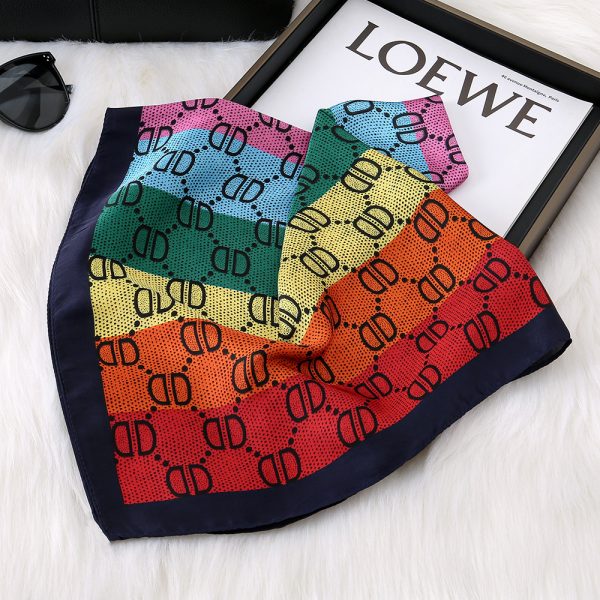 Rainbow Printed 70cm Silk Scarf for Women - Fashionable Summer Shawl Square with Sun Protection - Kuva 3