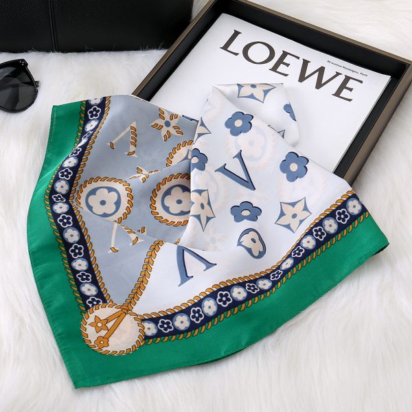 Geometric Pattern Square Silk Scarf for Women - 70cm Green Striped Head Hair Shawl Wrap - Kép 3