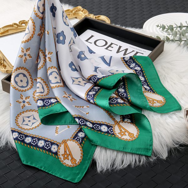 Geometric Pattern Square Silk Scarf for Women - 70cm Green Striped Head Hair Shawl Wrap - Kép 2